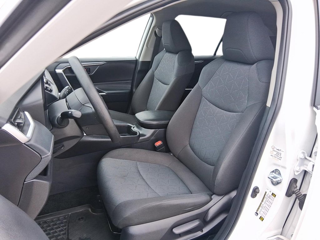 2025 Toyota RAV4 Hybrid LE AWD in Stratford, Ontario - 8 - w1024h768px