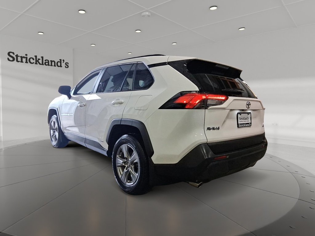 2025 Toyota RAV4 Hybrid LE AWD in Stratford, Ontario - 4 - w1024h768px