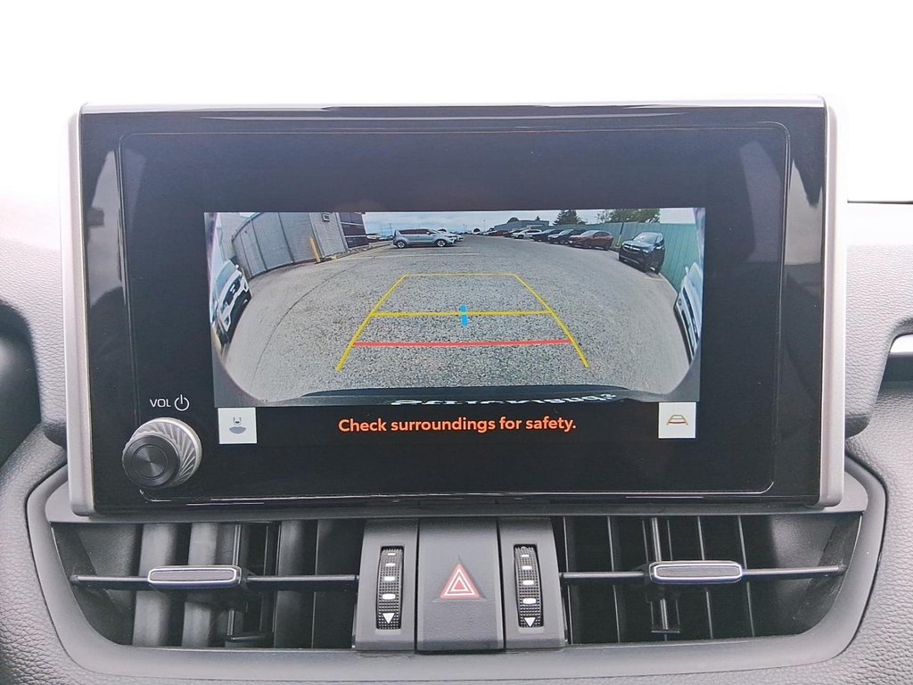 2025 Toyota RAV4 Hybrid XLE AWD in Stratford, Ontario - 18 - w1024h768px