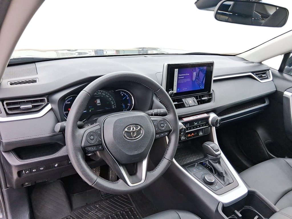 2025 Toyota RAV4 Hybrid XLE AWD in Stratford, Ontario - 10 - w1024h768px