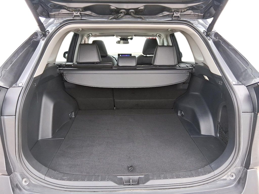 2025 Toyota RAV4 Hybrid XLE AWD in Stratford, Ontario - 6 - w1024h768px