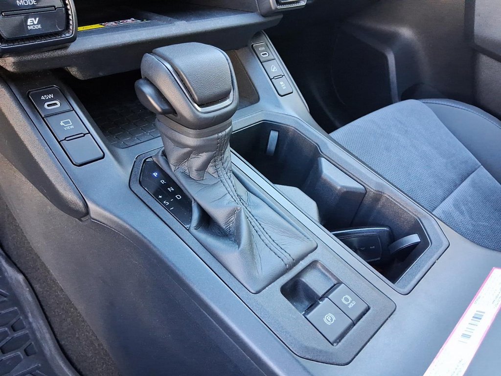 2026 Toyota RAV4 Hybrid RAV4 XSE AWD in Stratford, Ontario - 17 - w1024h768px