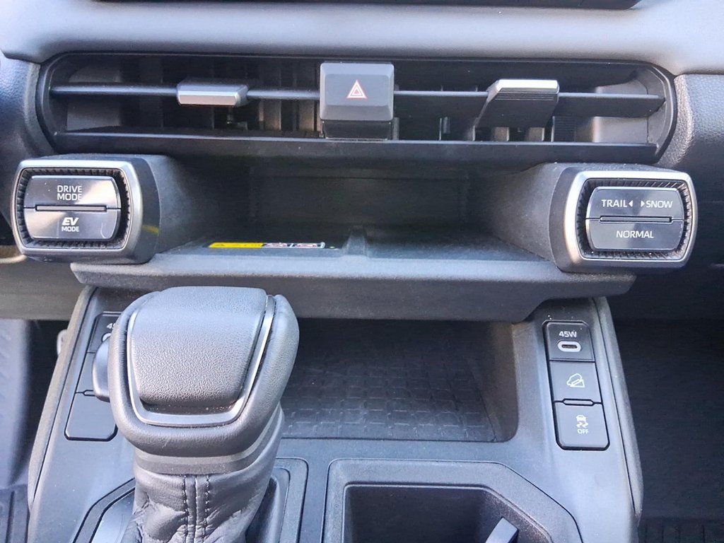 2026 Toyota RAV4 Hybrid RAV4 XSE AWD in Stratford, Ontario - 18 - w1024h768px