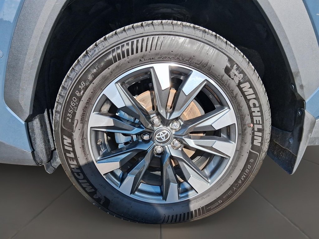 2026 Toyota RAV4 Hybrid RAV4 Limited AWD in Stratford, Ontario - 7 - w1024h768px