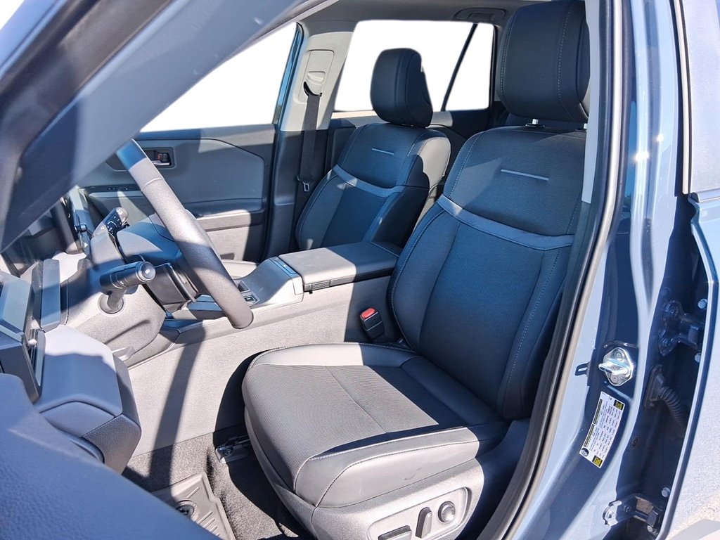 2026 Toyota RAV4 Hybrid RAV4 Limited AWD in Stratford, Ontario - 8 - w1024h768px