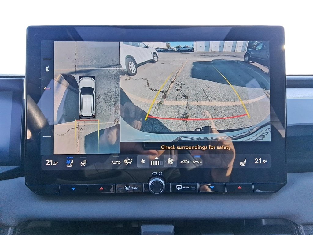 2026 Toyota RAV4 Hybrid RAV4 XSE AWD in Stratford, Ontario - 19 - w1024h768px