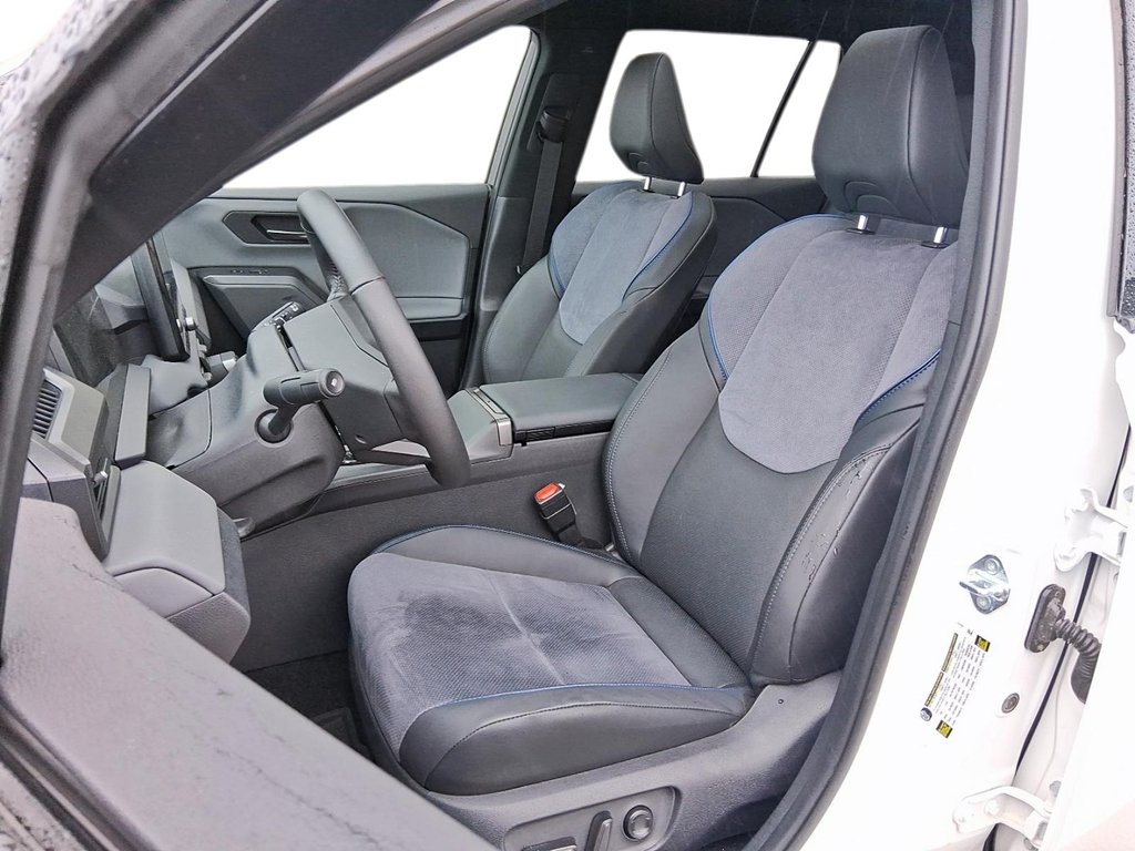 2026 Toyota RAV4 Hybrid RAV4 XSE AWD in Stratford, Ontario - 8 - w1024h768px