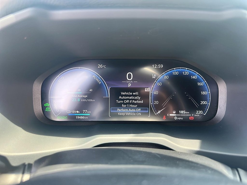 2024 Toyota RAV4 PLUG-IN HYBRID XSE AWD in Stratford, Ontario - 14 - w1024h768px