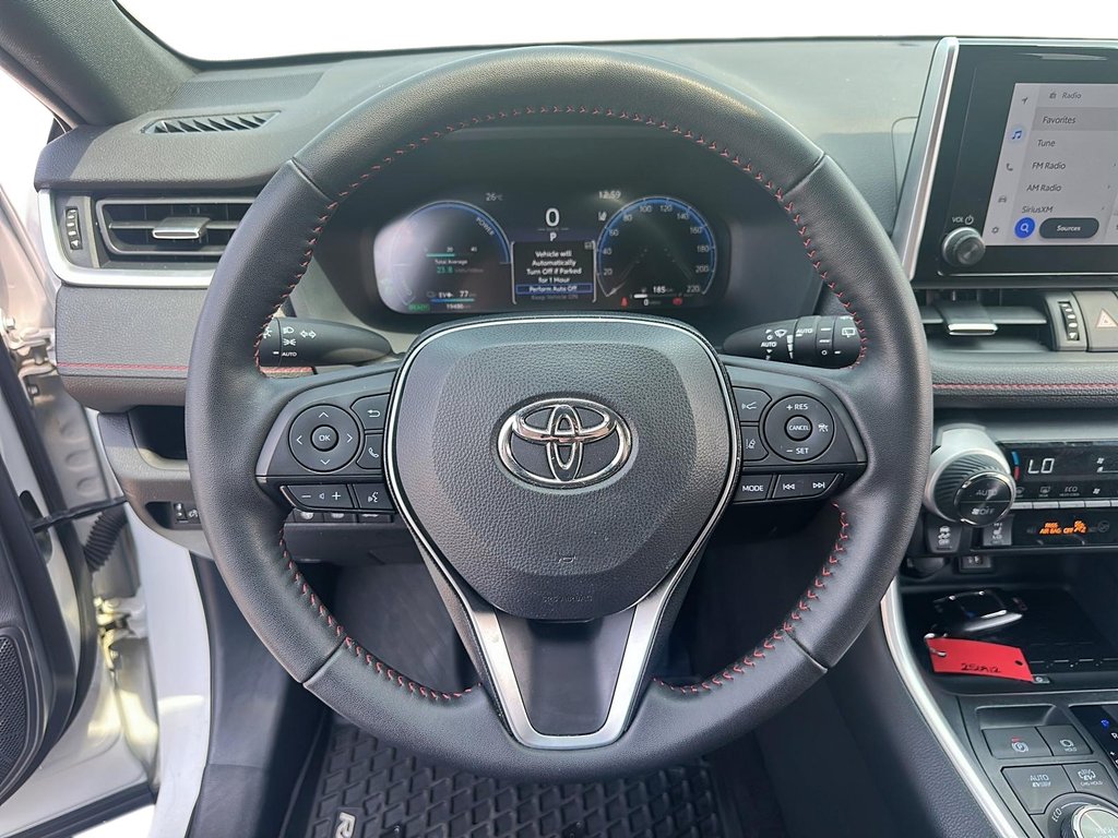 2024 Toyota RAV4 PLUG-IN HYBRID XSE AWD in Stratford, Ontario - 12 - w1024h768px