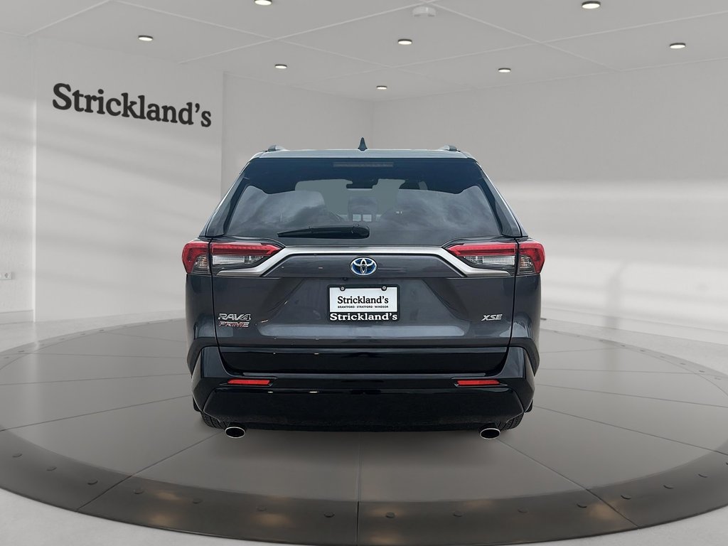 2024 Toyota RAV4 PLUG-IN HYBRID XSE AWD in Stratford, Ontario - 3 - w1024h768px