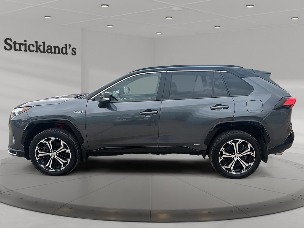 2024 Toyota RAV4 PLUG-IN HYBRID XSE AWD in Stratford, Ontario - 5 - w1024h768px