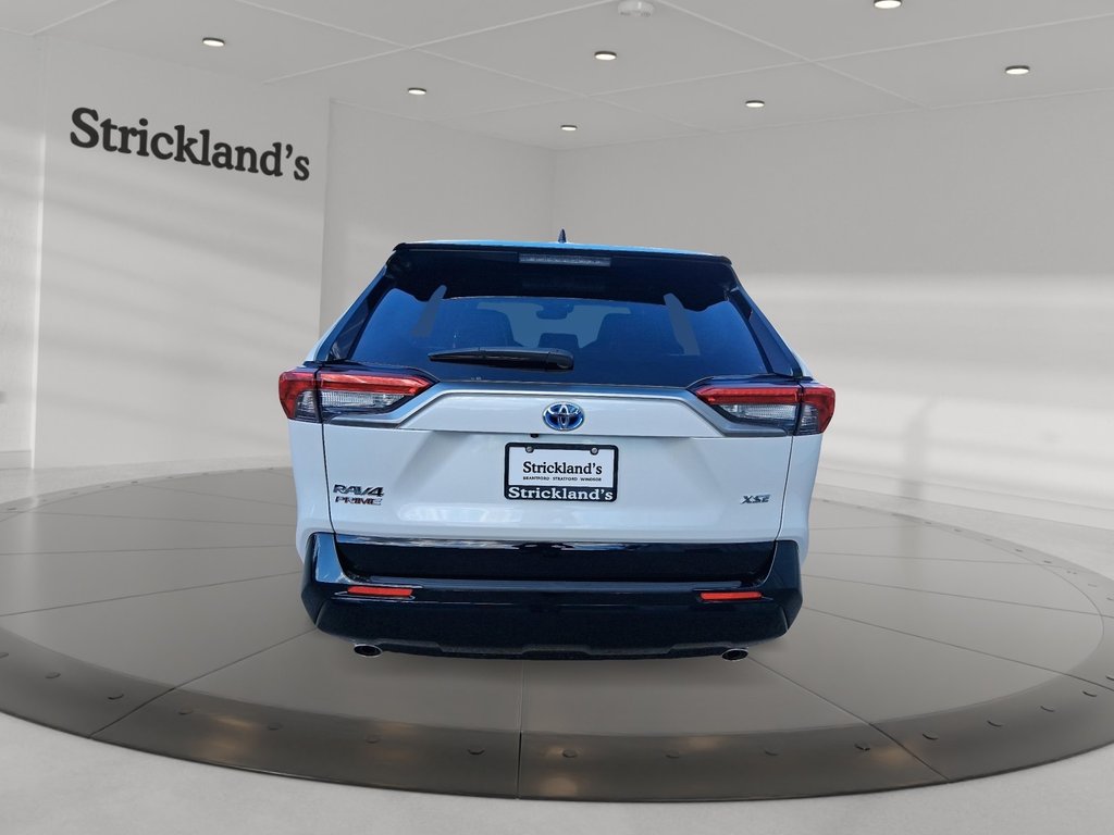 2024 Toyota RAV4 Plug-in Hybrid XSE AWD in Stratford, Ontario - 3 - w1024h768px