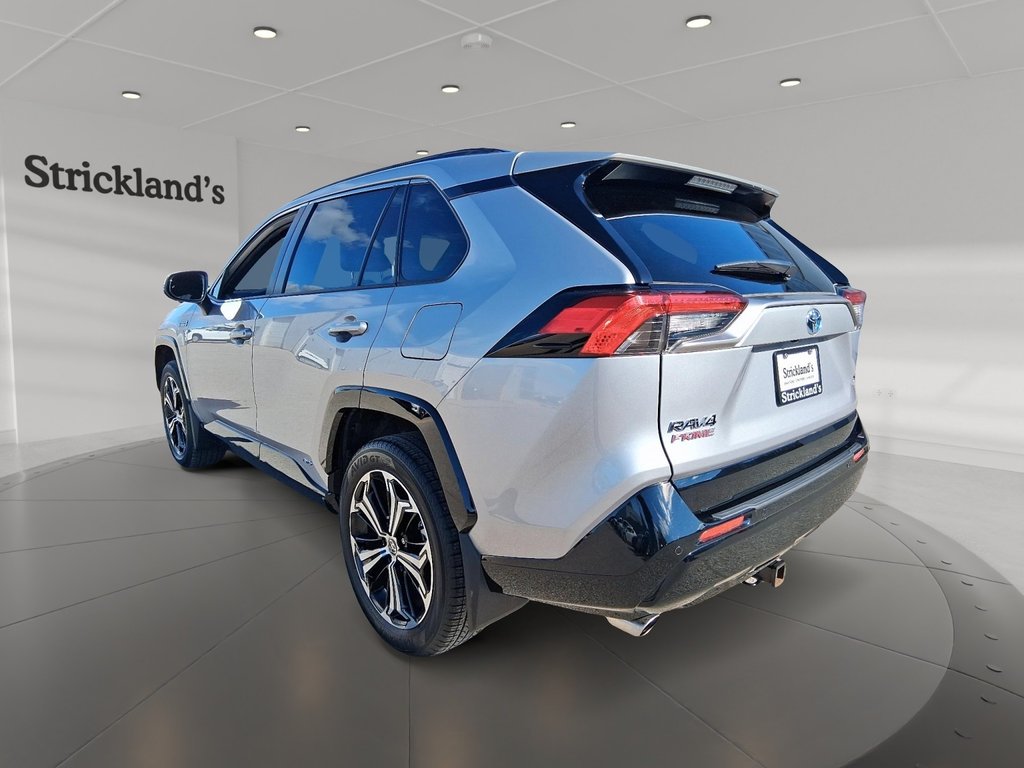 2024 Toyota RAV4 Plug-in Hybrid XSE AWD in Stratford, Ontario - 4 - w1024h768px