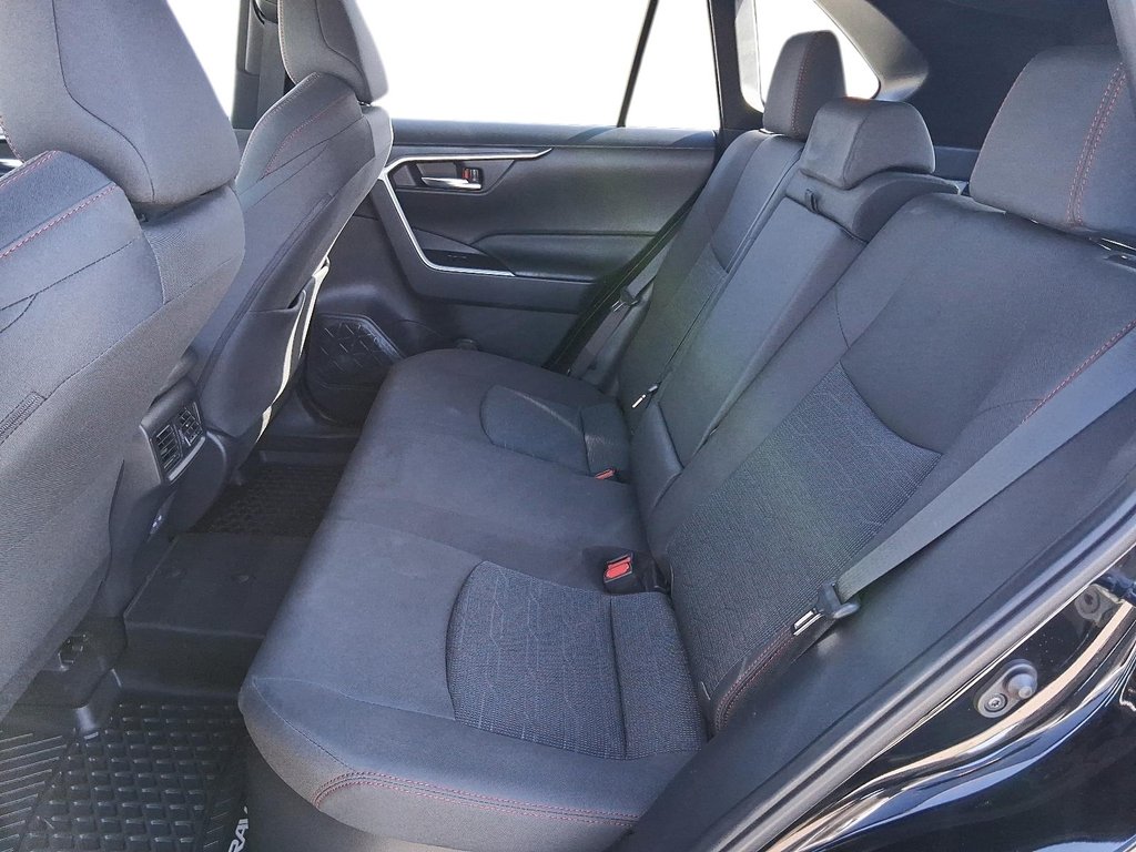 2024 Toyota RAV4 Plug-in Hybrid SE AWD in Stratford, Ontario - 9 - w1024h768px