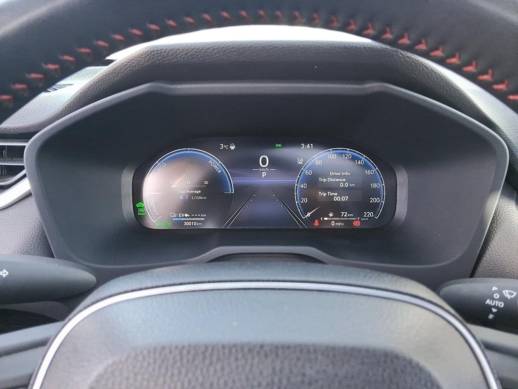 2024 Toyota RAV4 Plug-in Hybrid XSE AWD in Stratford, Ontario - 16 - w1024h768px