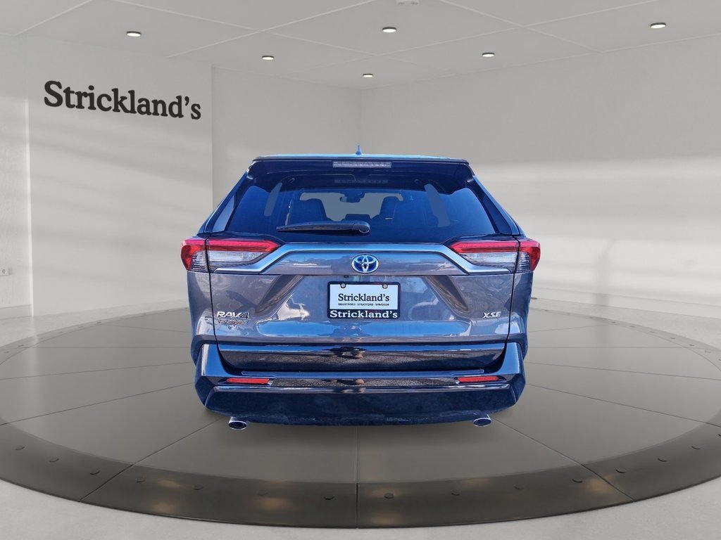 2024 Toyota RAV4 Plug-in Hybrid XSE AWD in Stratford, Ontario - 3 - w1024h768px