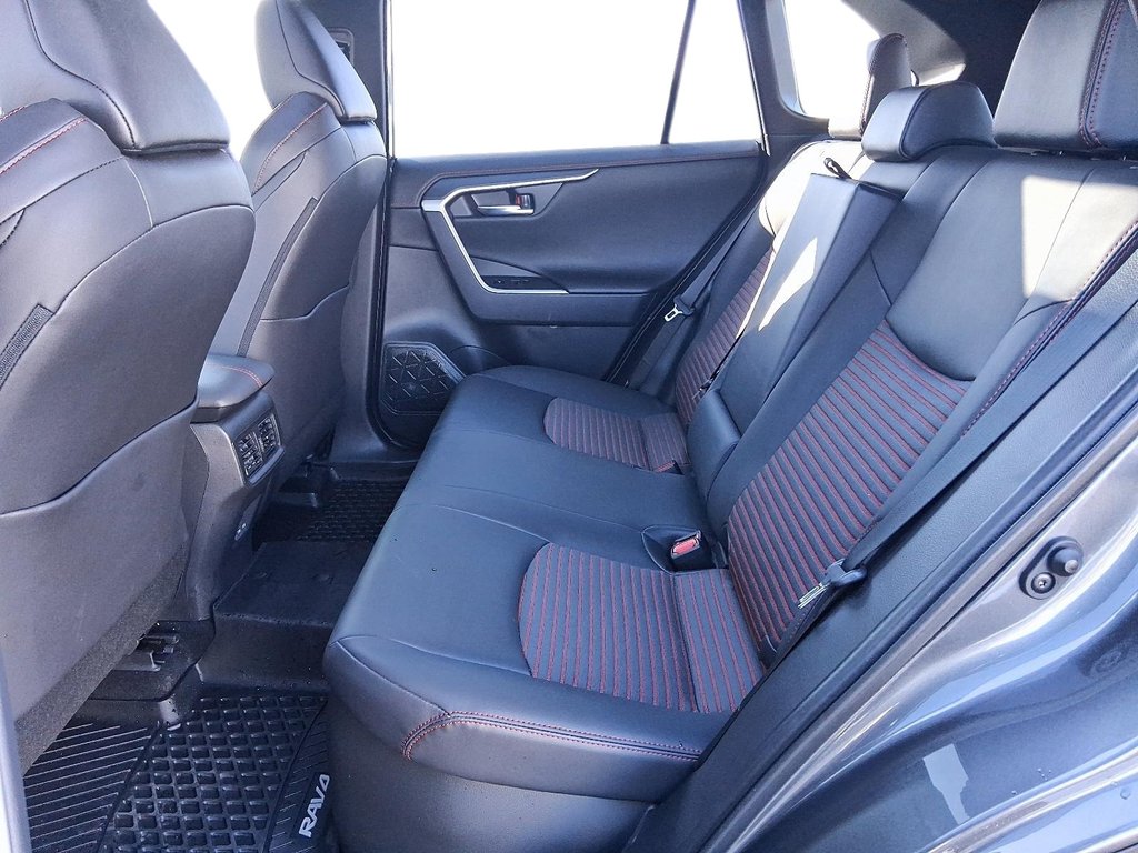 2024 Toyota RAV4 Plug-in Hybrid XSE AWD in Stratford, Ontario - 10 - w1024h768px