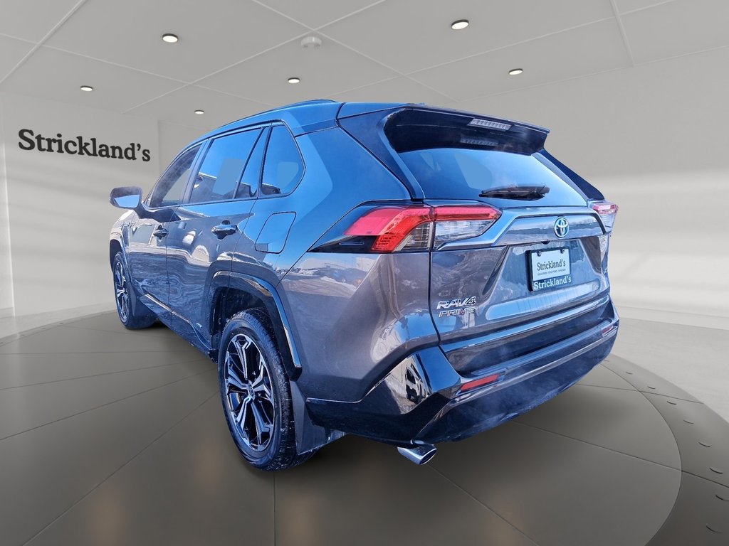 2024 Toyota RAV4 Plug-in Hybrid XSE AWD in Stratford, Ontario - 4 - w1024h768px