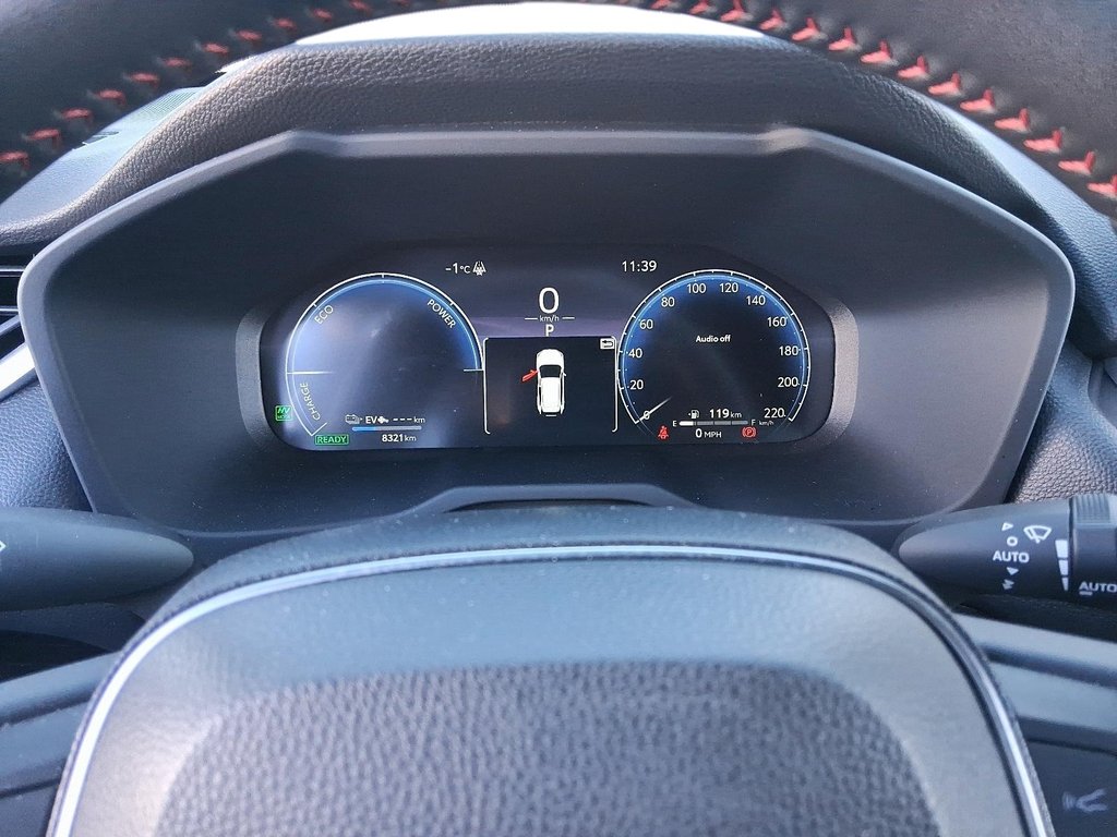 2024 Toyota RAV4 Plug-in Hybrid XSE AWD in Stratford, Ontario - 15 - w1024h768px