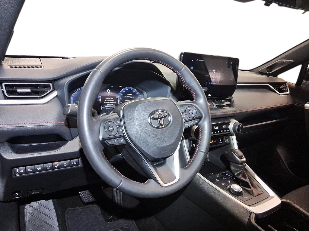 2024 Toyota RAV4 Plug-in Hybrid XSE AWD in Stratford, Ontario - 11 - w1024h768px