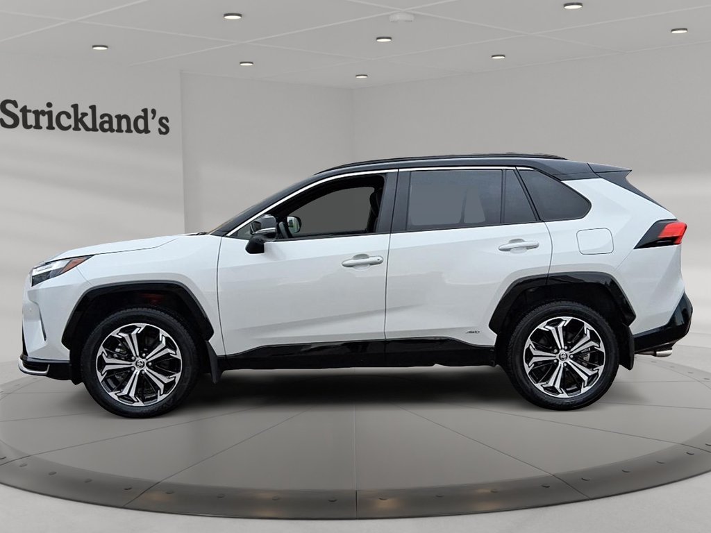 2025 Toyota RAV4 Plug-in Hybrid XSE AWD in Stratford, Ontario - 5 - w1024h768px