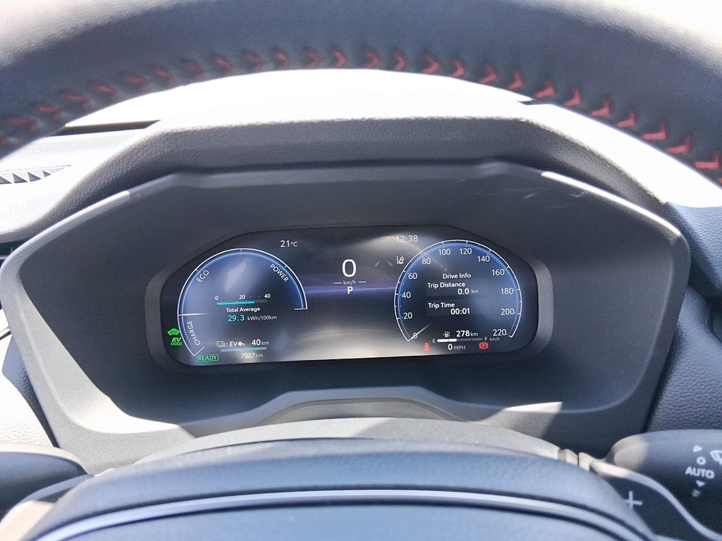 2025 Toyota RAV4 Plug-in Hybrid XSE AWD in Stratford, Ontario - 14 - w1024h768px