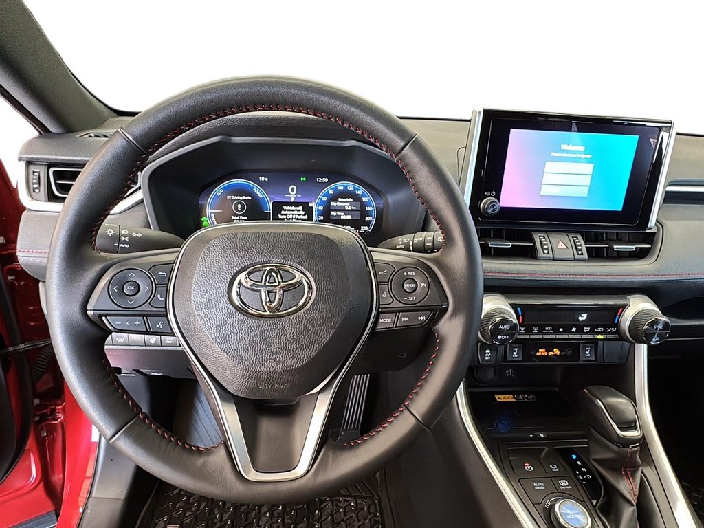 2025 Toyota RAV4 Plug-in Hybrid XSE AWD in Stratford, Ontario - 13 - w1024h768px