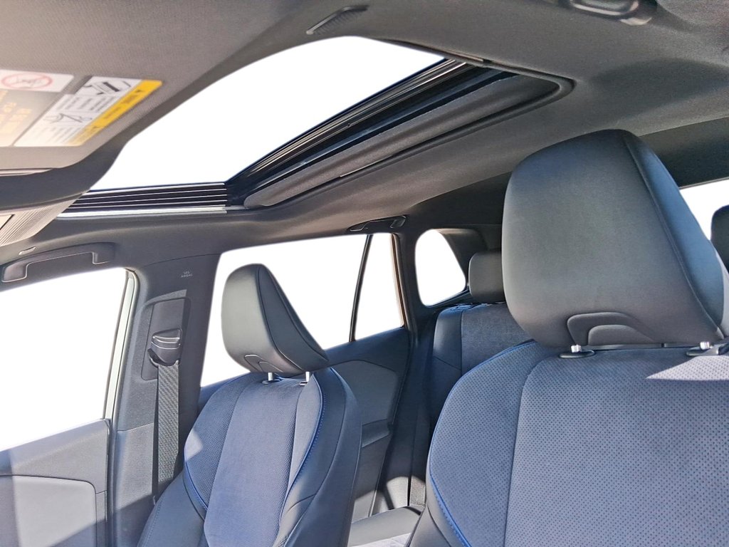 2026 Toyota RAV4 Plug-in Hybrid RAV4 PHEV XSE AWD in Stratford, Ontario - 17 - w1024h768px
