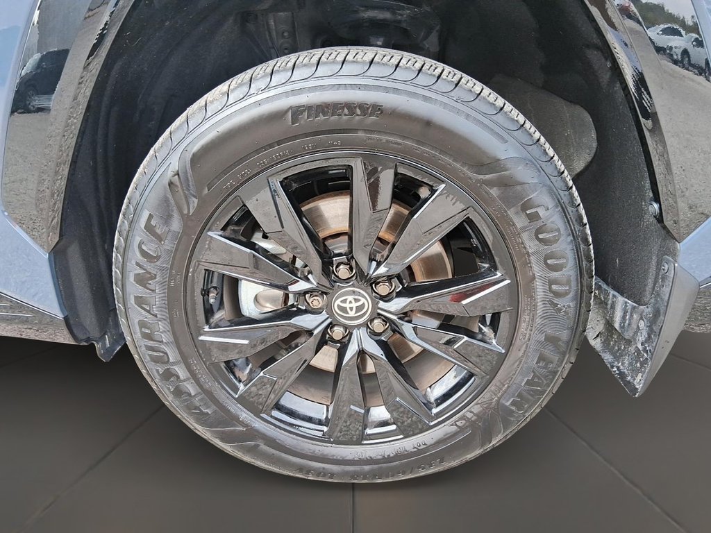 2026 Toyota RAV4 Plug-in Hybrid RAV4 PHEV SE AWD in Stratford, Ontario - 7 - w1024h768px