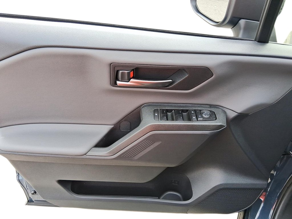 2026 Toyota RAV4 Plug-in Hybrid RAV4 PHEV SE AWD in Stratford, Ontario - 11 - w1024h768px