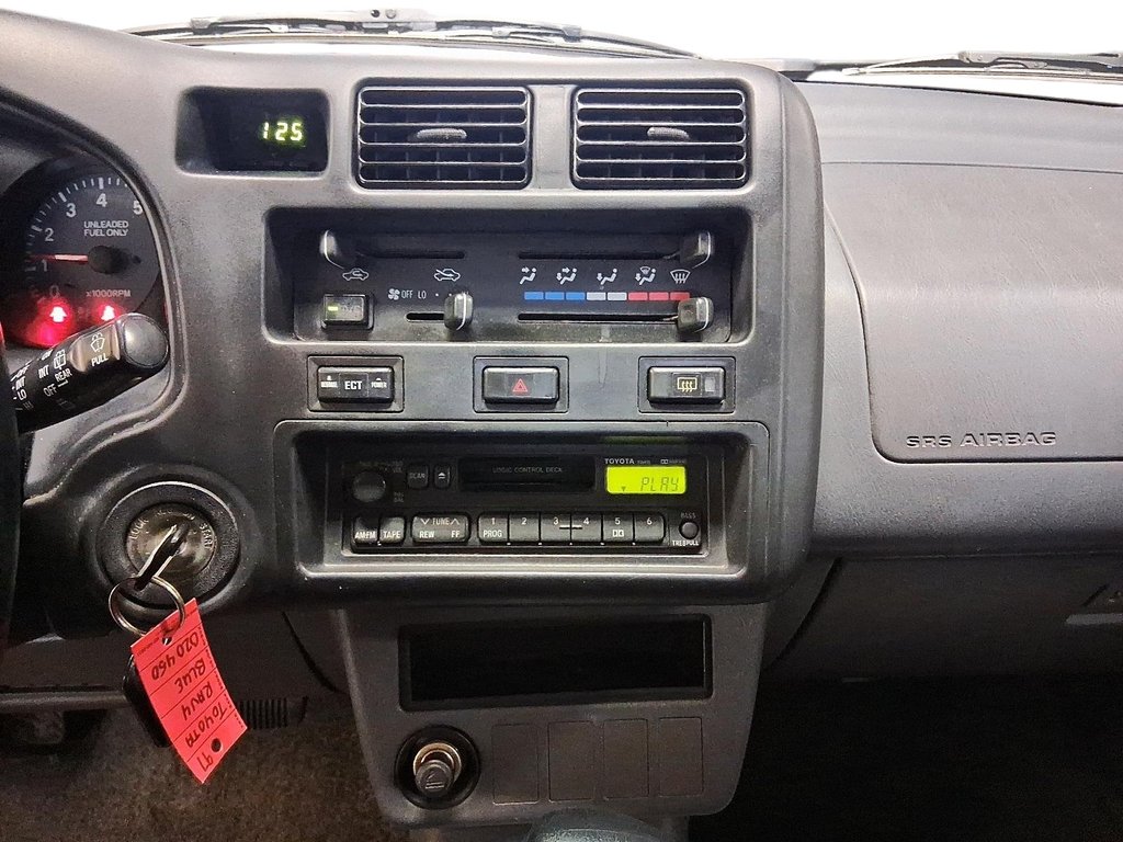 1997 Toyota RAV4 4Dr 4WD in Stratford, Ontario - 14 - w1024h768px