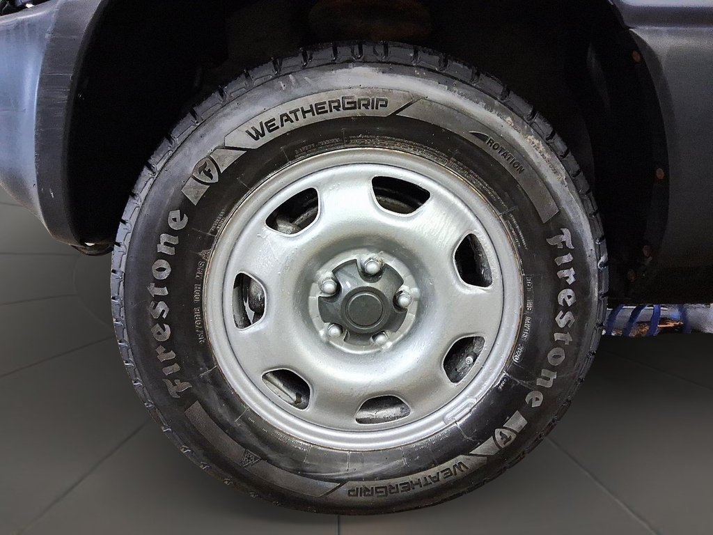 1997 Toyota RAV4 4Dr 4WD in Stratford, Ontario - 6 - w1024h768px