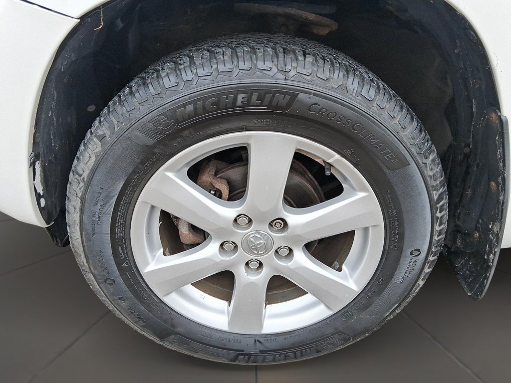 2008 Toyota RAV4 LIMITED 4A in Stratford, Ontario - 6 - w1024h768px