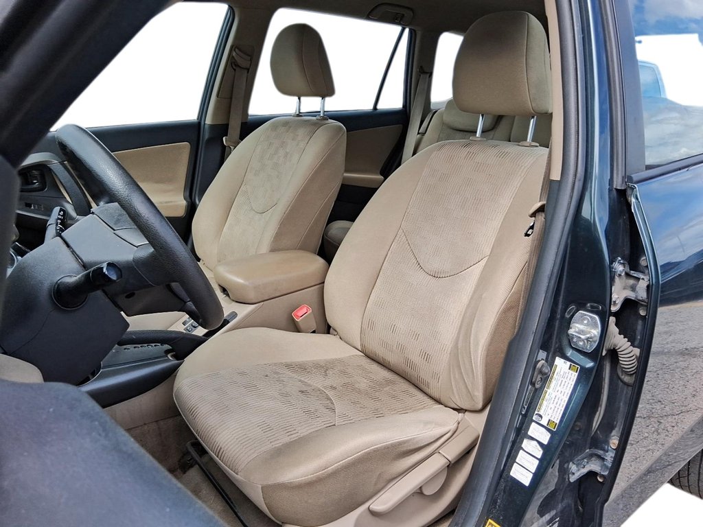 2010 Toyota RAV4 Base 4A in Stratford, Ontario - 8 - w1024h768px
