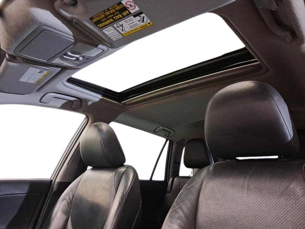 2012 Toyota RAV4 4WD Sport 4A in Stratford, Ontario - 17 - w1024h768px