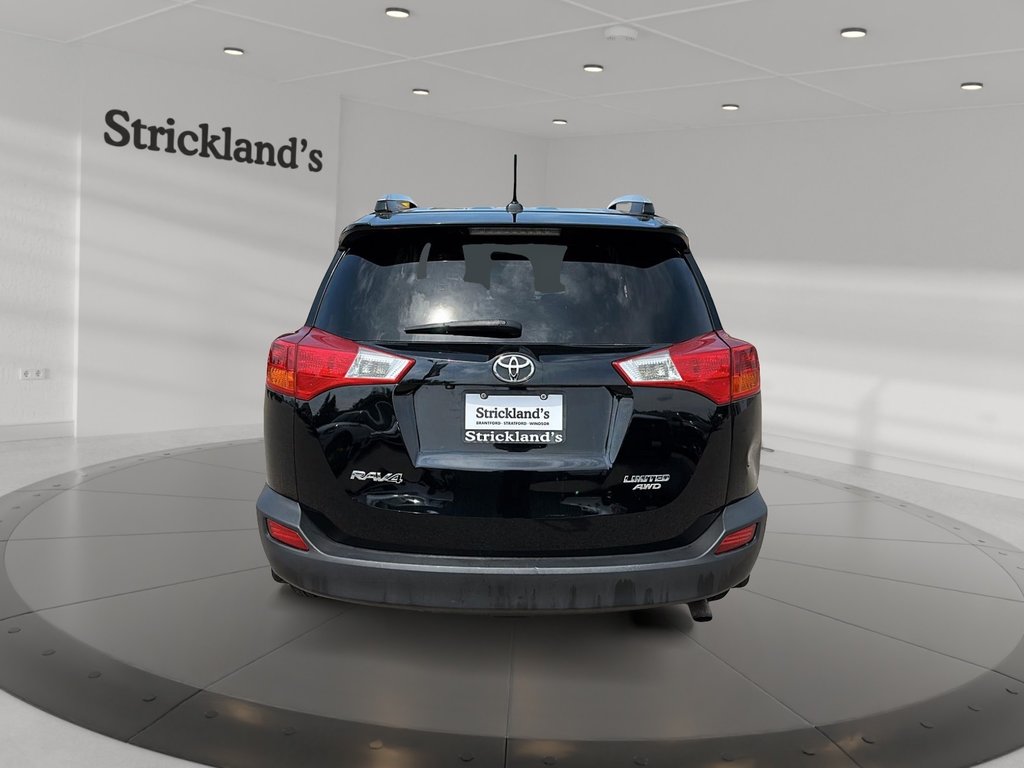 2013 Toyota RAV4 AWD Limited in Stratford, Ontario - 3 - w1024h768px
