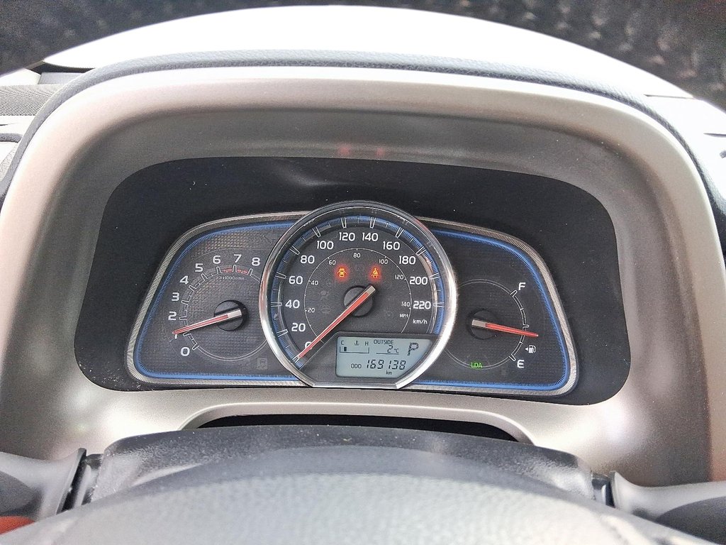 2013 Toyota RAV4 AWD Limited in Stratford, Ontario - 13 - w1024h768px