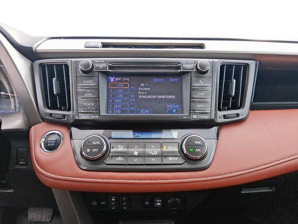 2013 Toyota RAV4 AWD Limited in Stratford, Ontario - 14 - w1024h768px
