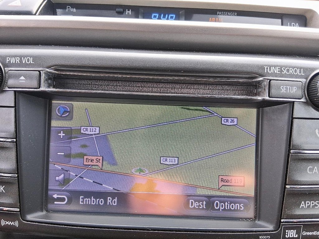 2013 Toyota RAV4 AWD Limited in Stratford, Ontario - 18 - w1024h768px