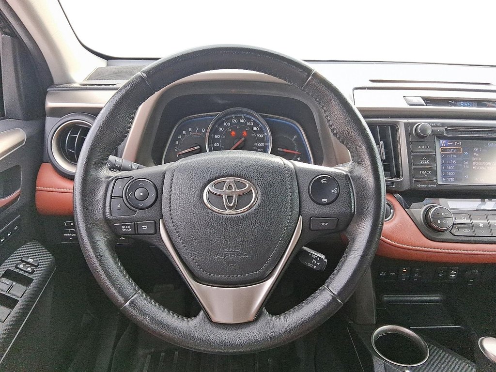 2013 Toyota RAV4 AWD Limited in Stratford, Ontario - 11 - w1024h768px