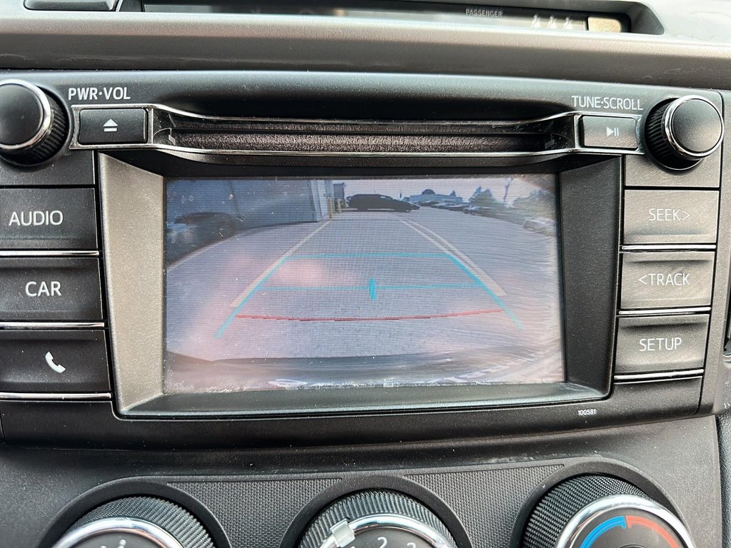 2018 Toyota RAV4 AWD LE in Stratford, Ontario - 15 - w1024h768px