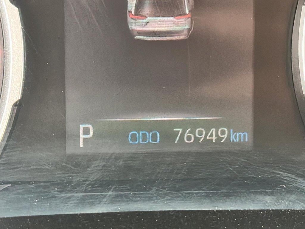 2020 Toyota RAV4 FWD LE in Stratford, Ontario - 12 - w1024h768px