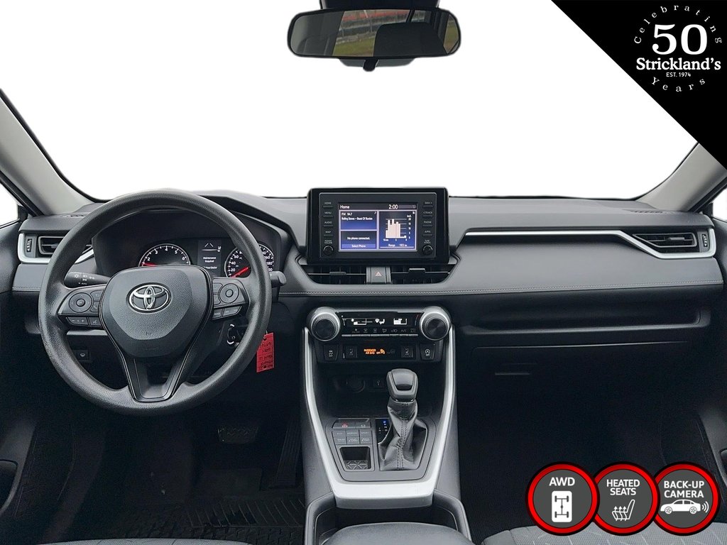 2021  RAV4 LE AWD in Stratford, Ontario - 9 - w1024h768px