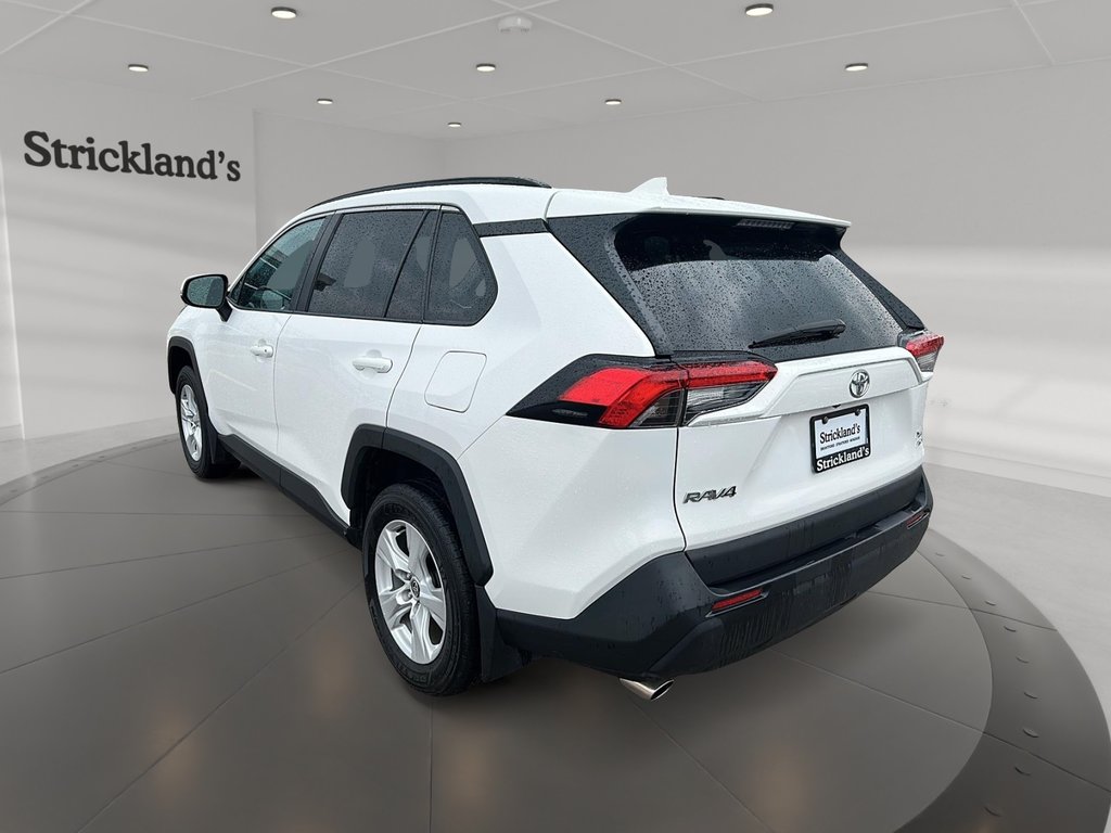 2021 Toyota RAV4 XLE AWD in Stratford, Ontario - 4 - w1024h768px