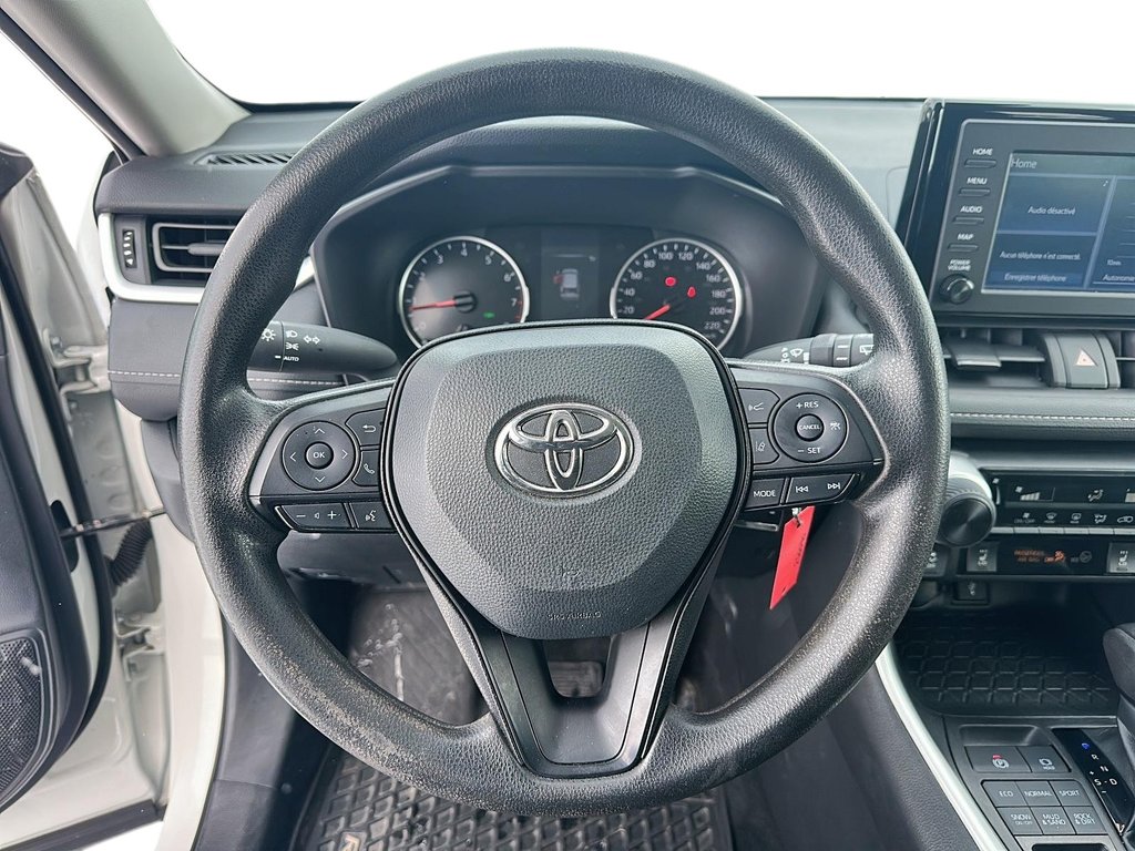 2022 Toyota RAV4 LE AWD in Stratford, Ontario - 11 - w1024h768px