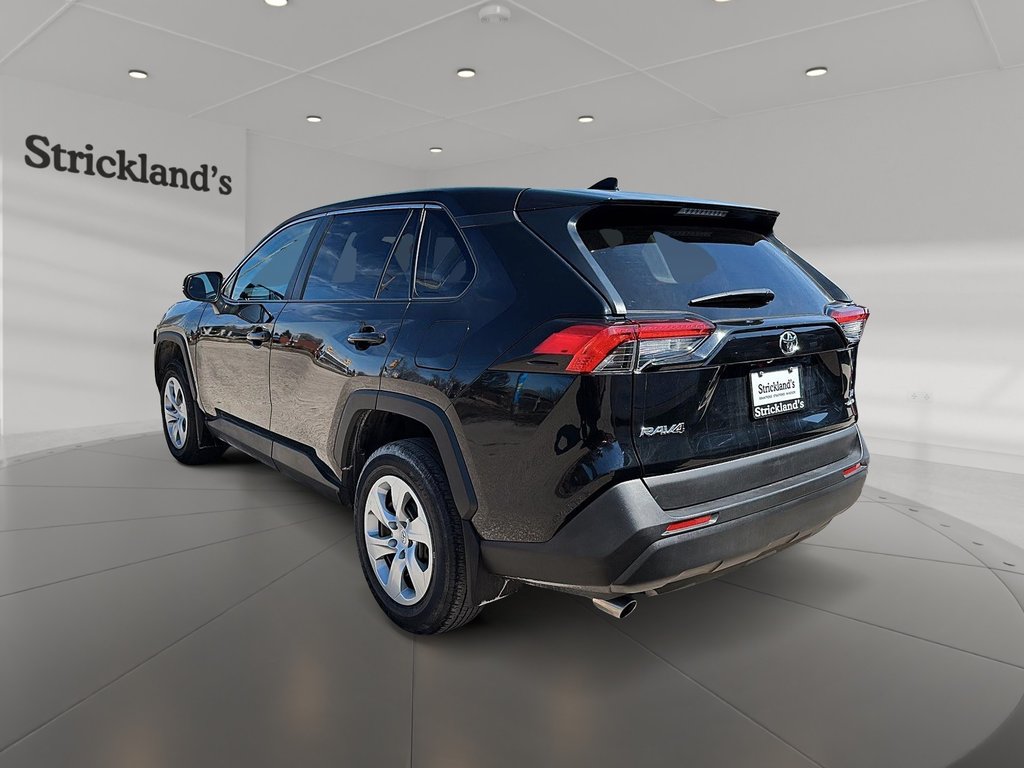 2022 Toyota RAV4 LE AWD in Stratford, Ontario - 8 - w1024h768px