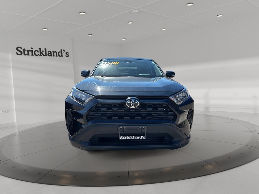 2022 Toyota RAV4 LE AWD in Stratford, Ontario - 3 - w1024h768px