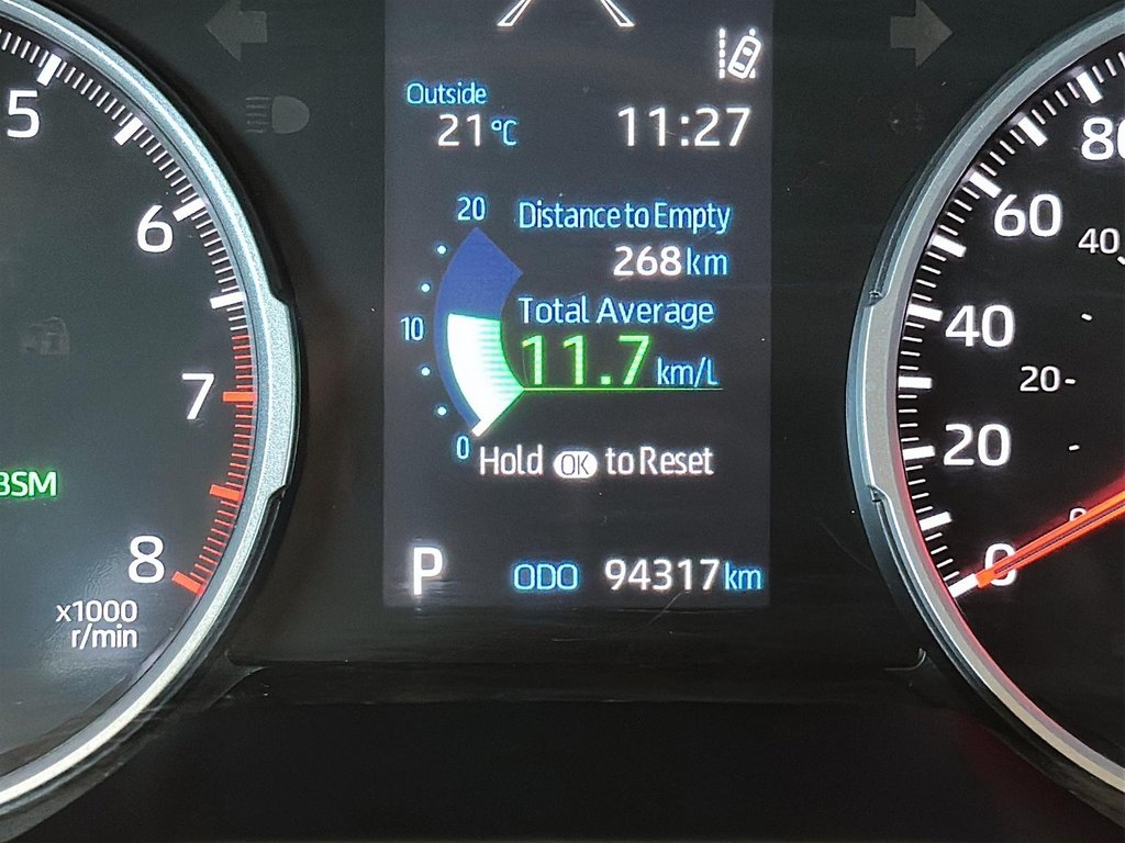 2022 Toyota RAV4 LE AWD in Stratford, Ontario - 12 - w1024h768px