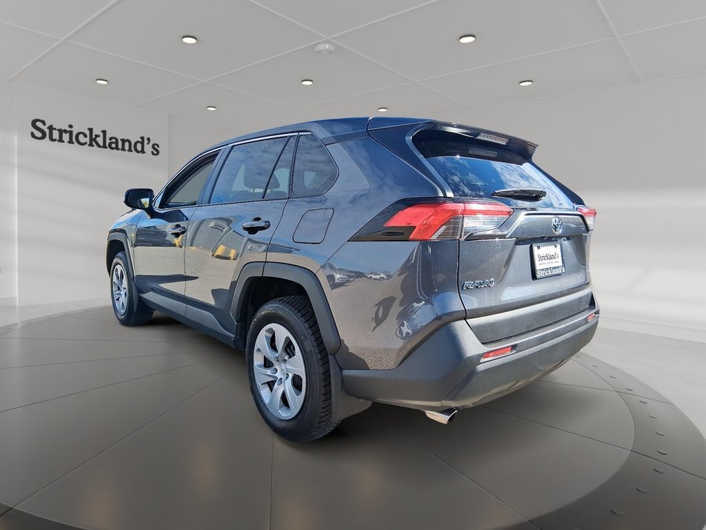 2022 Toyota RAV4 LE AWD in Stratford, Ontario - 4 - w1024h768px