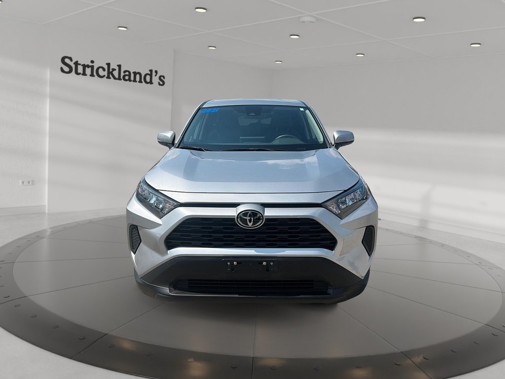 2023 Toyota RAV4 LE AWD in Stratford, Ontario - 2 - w1024h768px